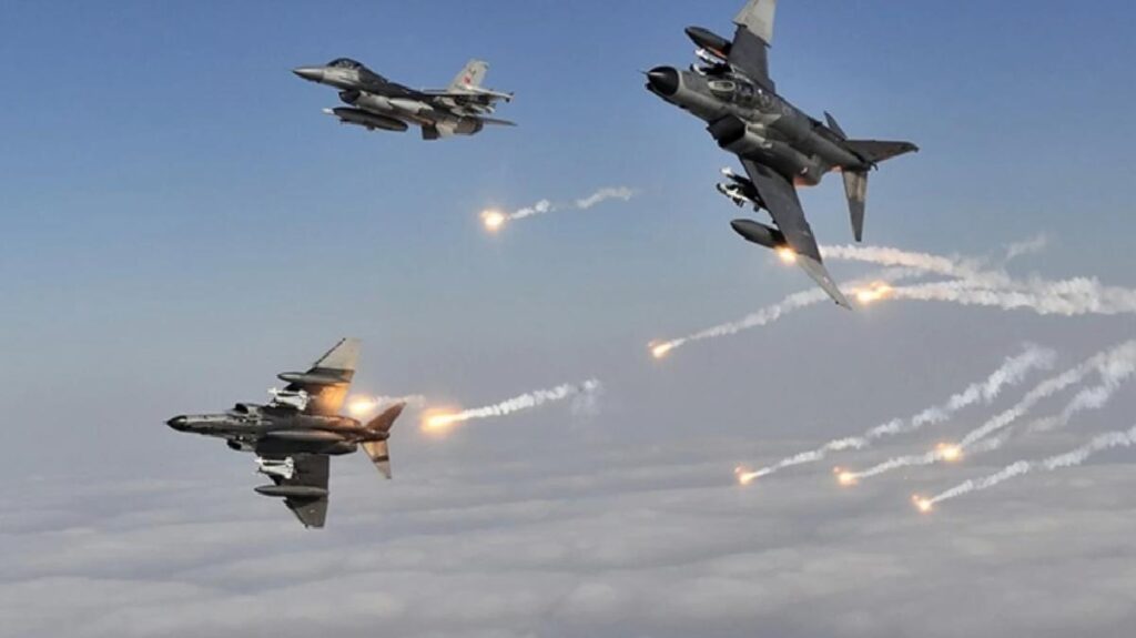 Son Dakika: Irak’ın kuzeyine hava harekatı! Metina, Hakurk, Kandil ve Gara bölgelerinde terör örgütüne ilişkin 20 maksat imha edildi